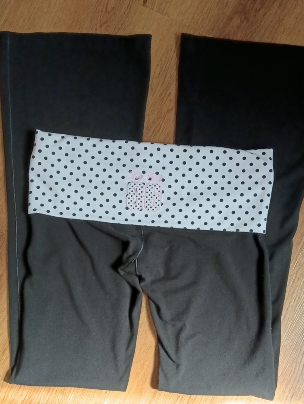 PINK Victoria's Secret Black Leggings with Polka Dot Waistband